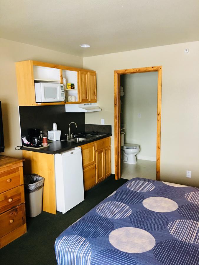 Boulder Creek Inn Donnelly Esterno foto