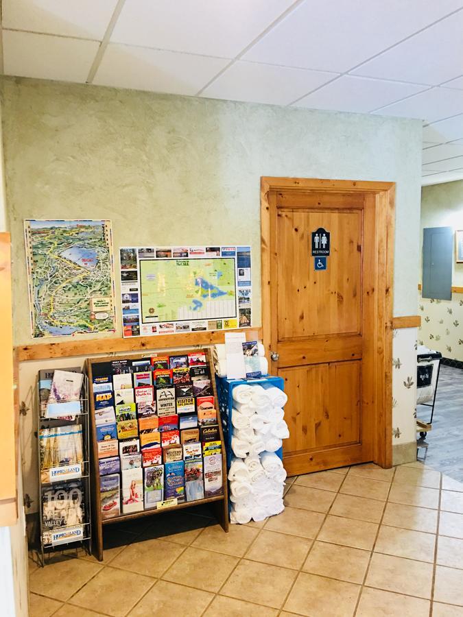 Boulder Creek Inn Donnelly Esterno foto