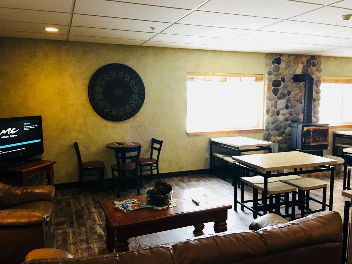 Boulder Creek Inn Donnelly Esterno foto