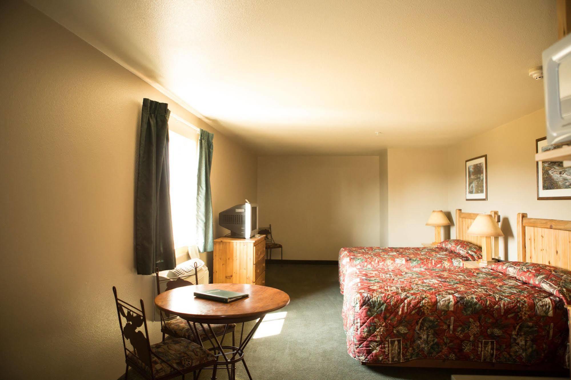 Boulder Creek Inn Donnelly Esterno foto