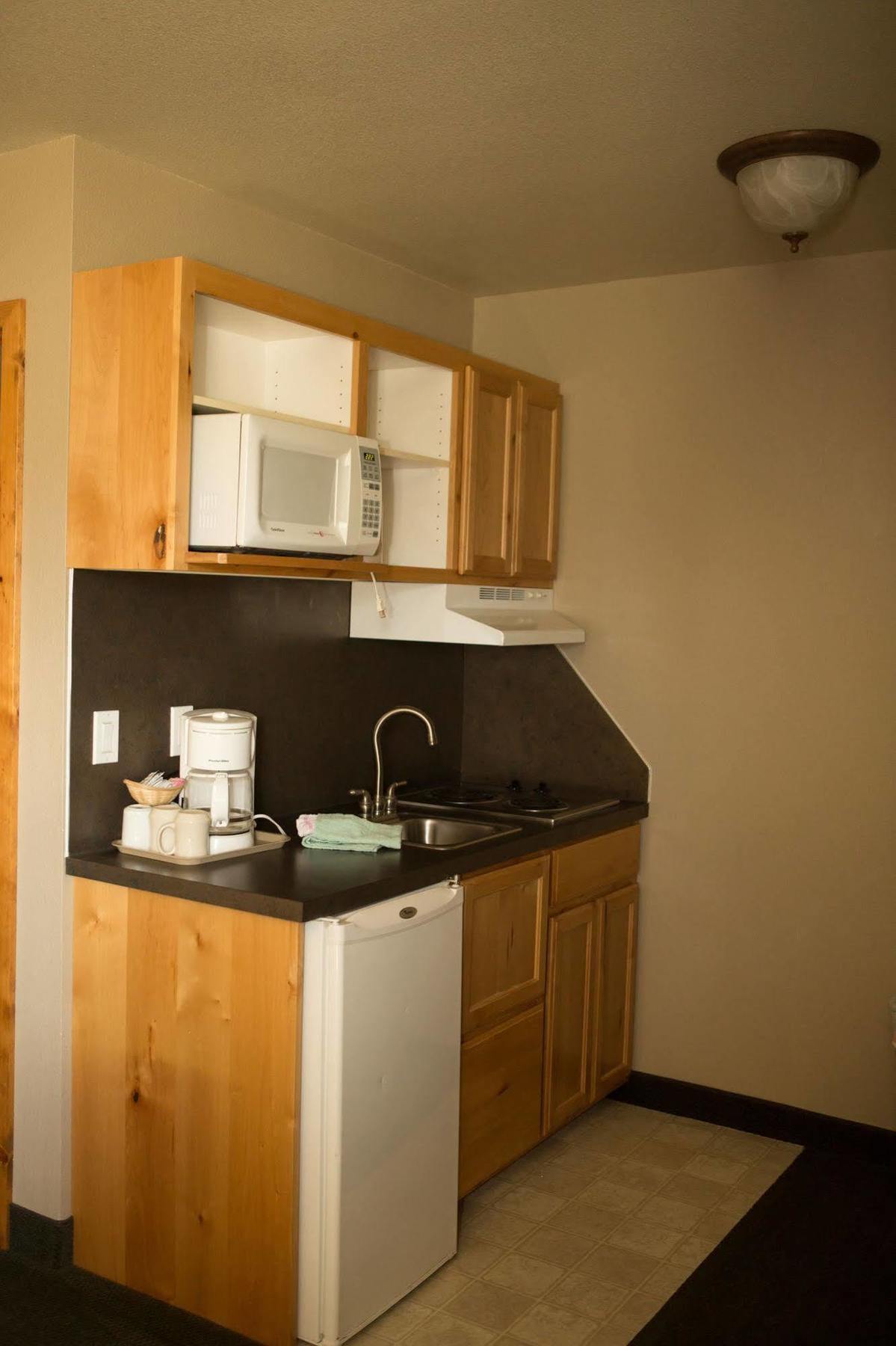 Boulder Creek Inn Donnelly Esterno foto
