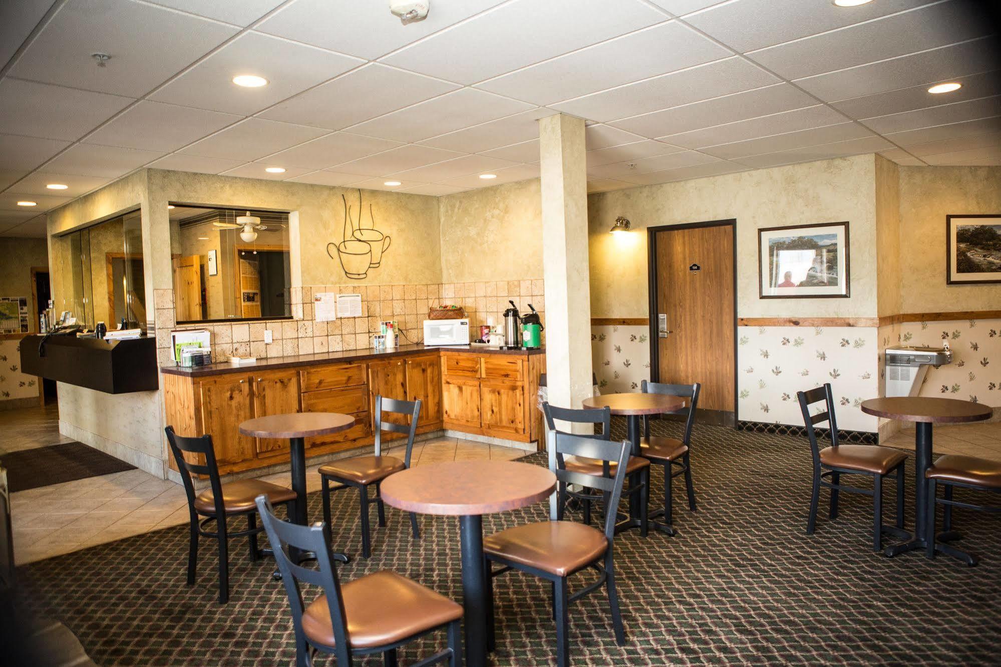 Boulder Creek Inn Donnelly Esterno foto
